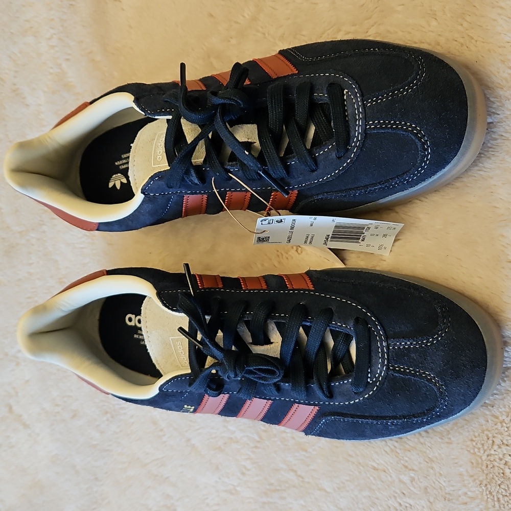 BNWT Men's Adidas Gazelle Indoor, Navy and Burgundy Sneakers. Size 10.5 - Picture 3 of 5